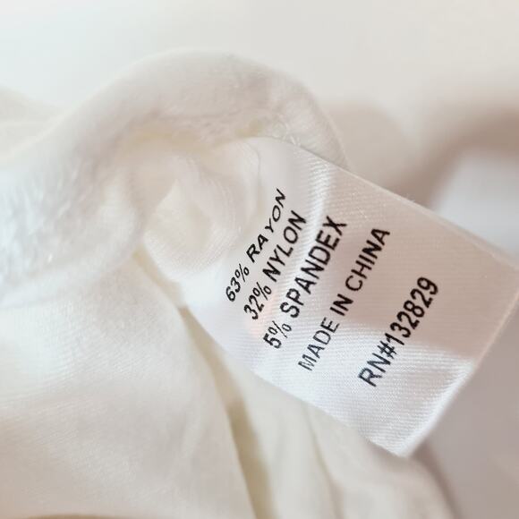 Superdown Reece Halter Bodysuit in white Small - Picture 6 of 12